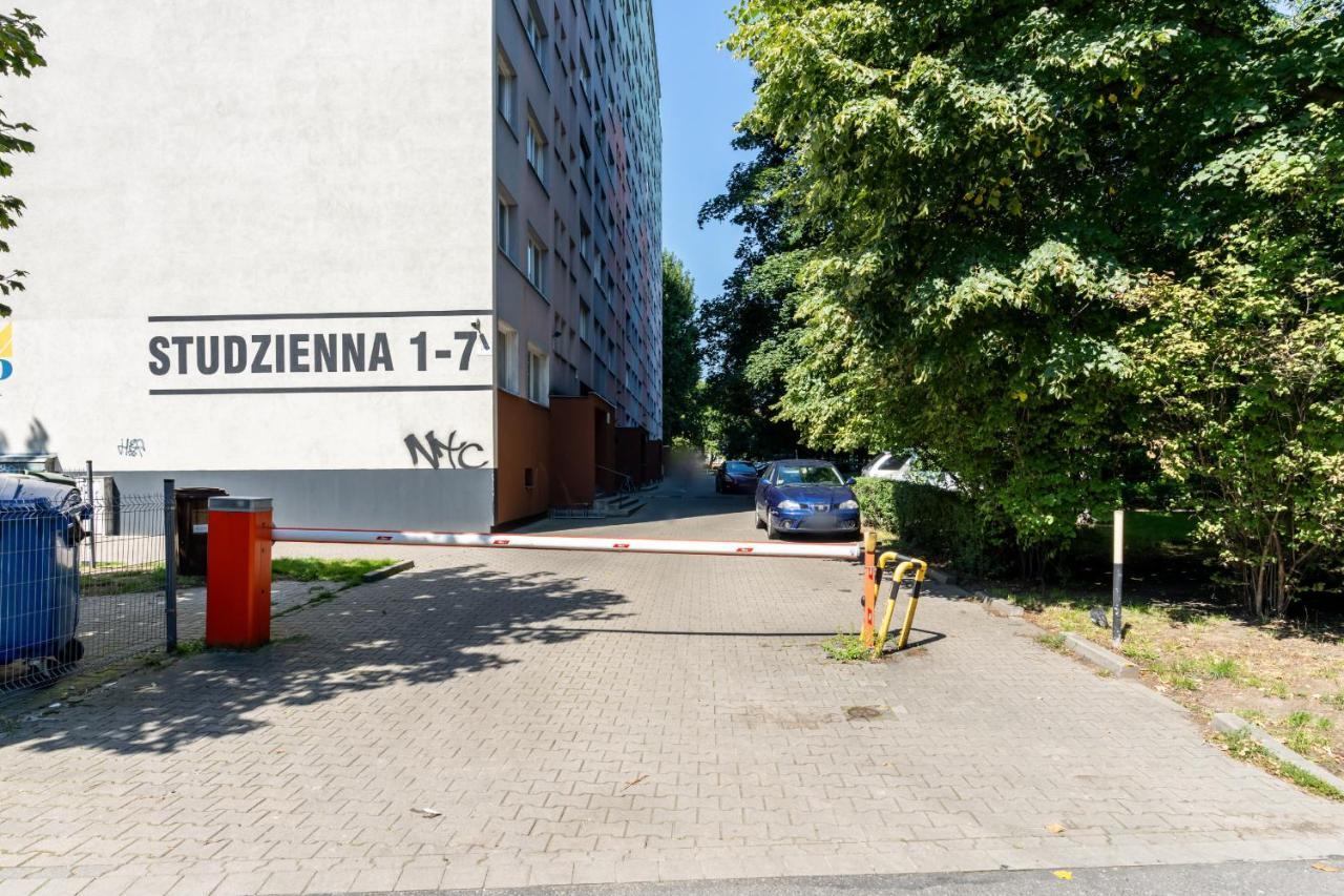 Stylish Apartment Near Wroclavia For 4 Guests By Noclegi Renters Wrocław Exterior foto